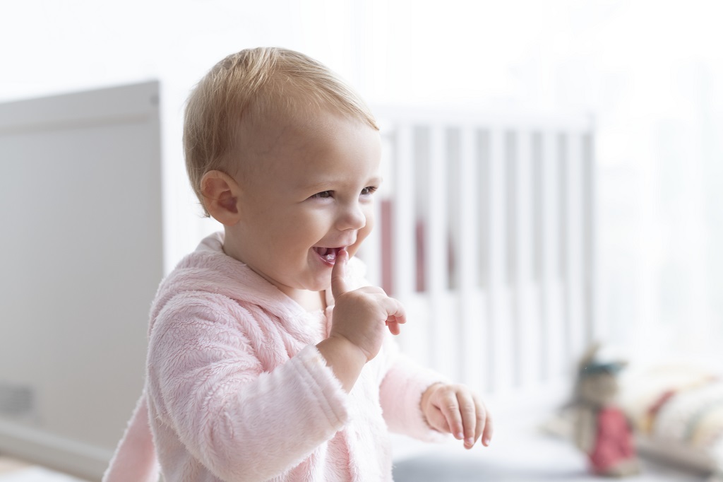 Pediatria - Roger - Erupció de les primeres dents i ús de mossegadors